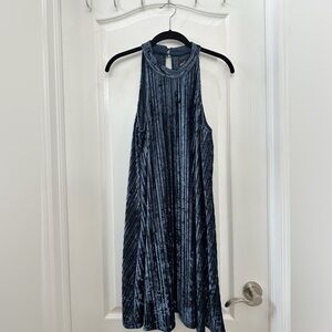 Cocktail dress, blue crushed velvet material, size large